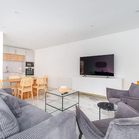 Beautiful Flat For 6 People #6 Apartment อานีแย-ซูร์-แซน ภายนอก รูปภาพ